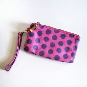 Cute 2 sided double zip poka dot wristlet.